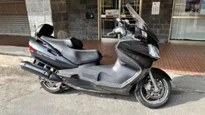 Suzuki Burgman AN 650 Executive ABS (2006 - 12)  (4)