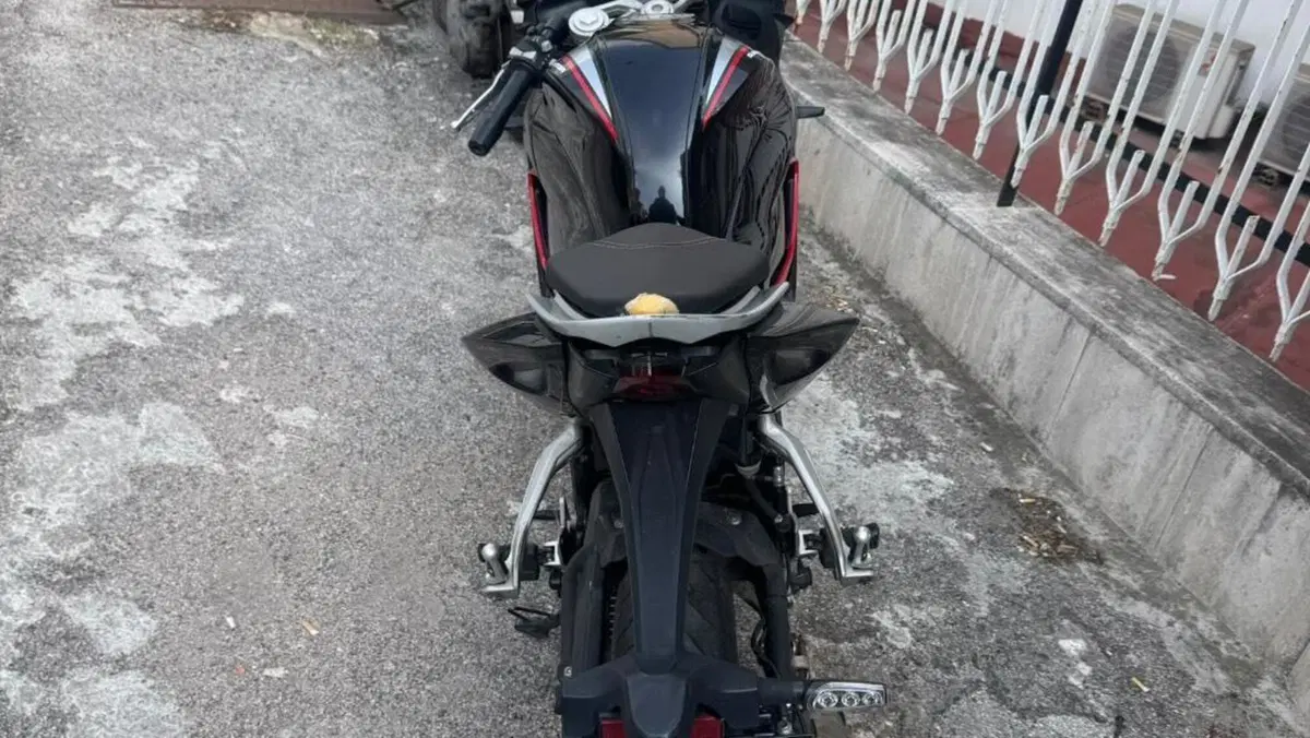QJ Motor SRK 125 R (2024)  (2)
