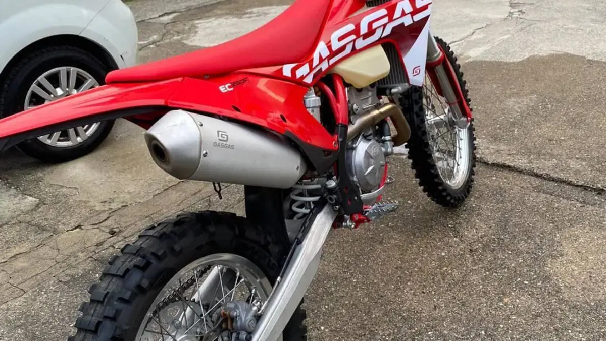 GASGAS EC 250 F (2023)  (7)
