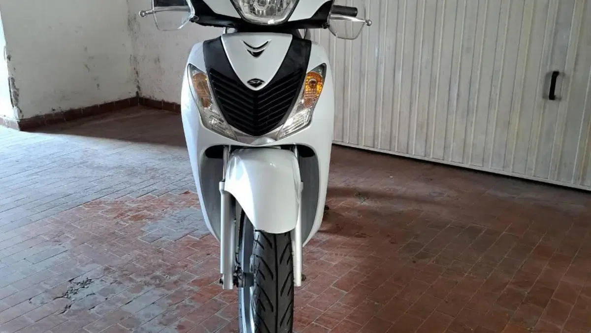 Honda SH 125 i (2009 - 12)  (2)