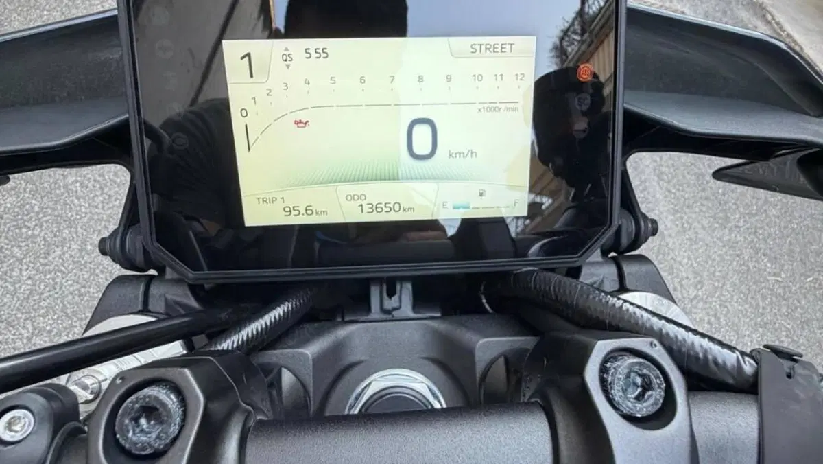 Yamaha MT-09 (2024 - 26)  (2)