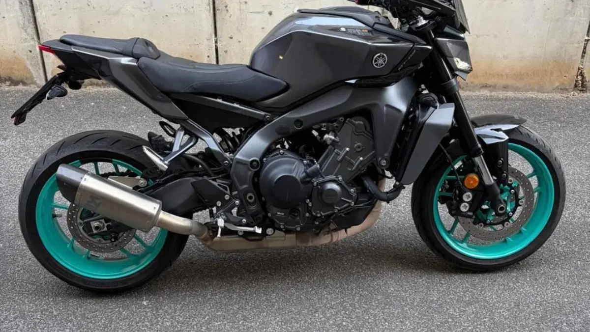 Yamaha MT-09 (2024 - 26)  (4)