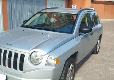 Jeep Compass 2.0 Turbodiesel Limited (4)