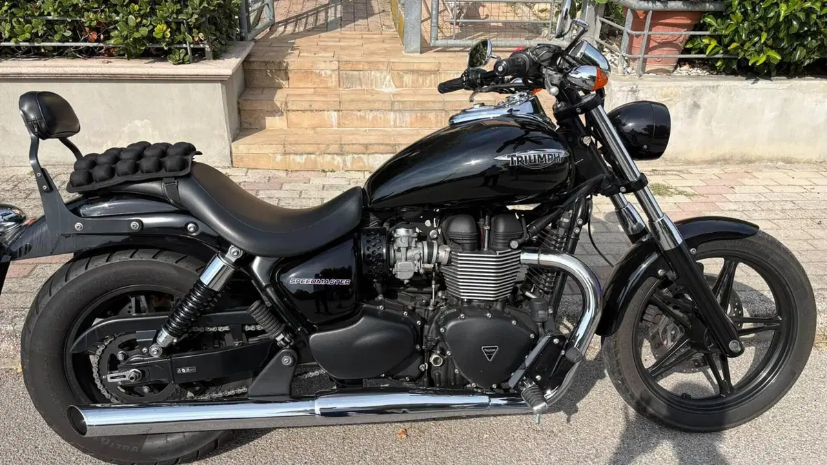 Triumph Speedmaster 865 (2010 - 17) 