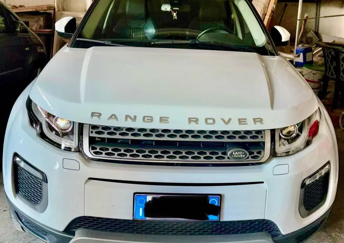 Land Rover Range Rover Evoque 2.2 TD4 5p. Pure Tech Pack Launch Edition