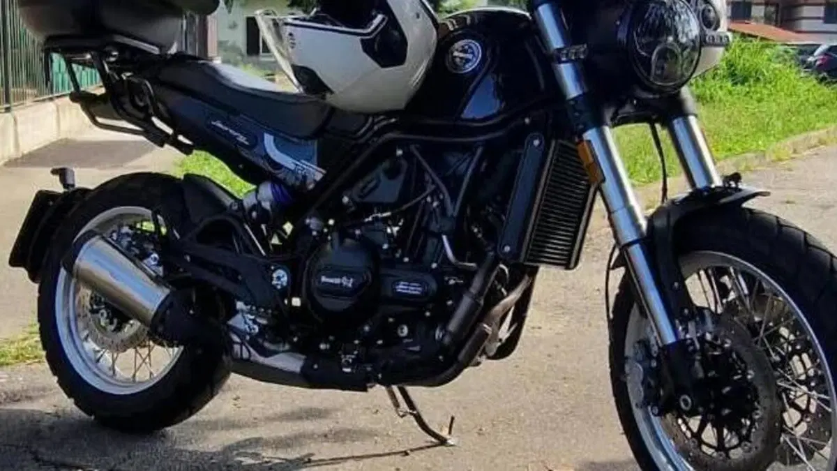 Benelli Leoncino 500 Trail (2021 - 26) 