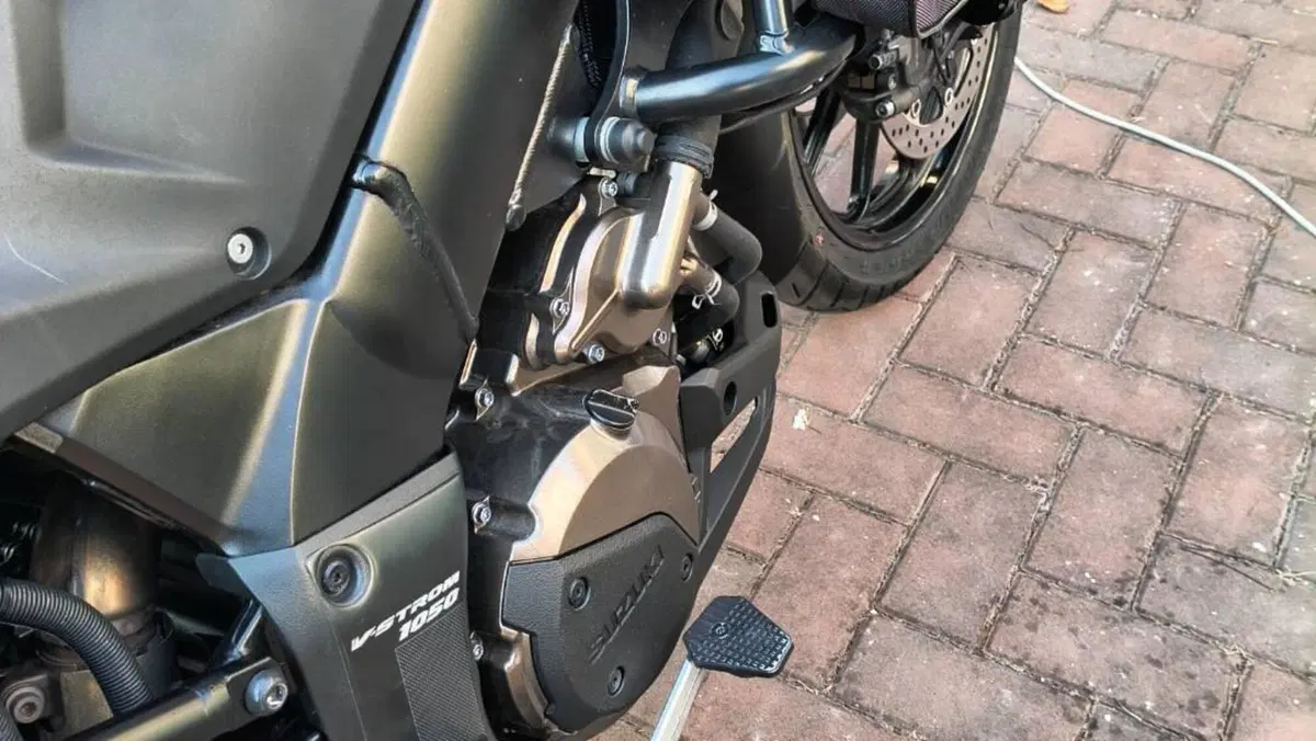 Suzuki V-Strom 1050SE (2023 - 24)  (6)