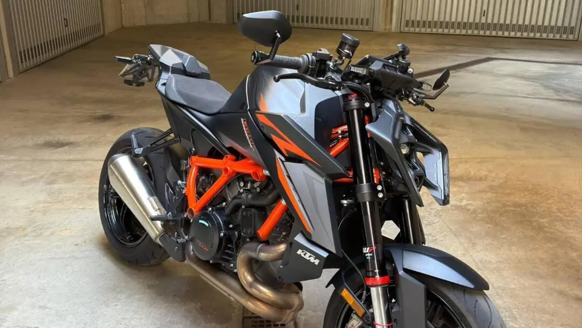 KTM 1390 Super Duke R (2024 - 26) 