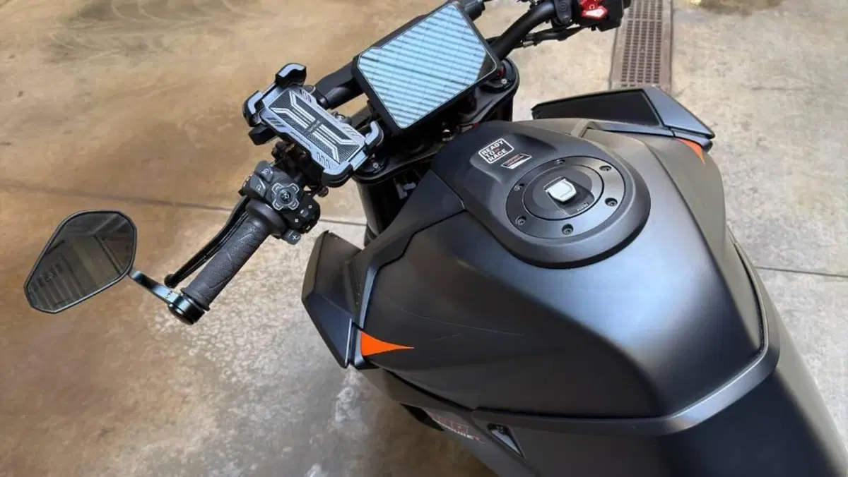 KTM 1390 Super Duke R (2024 - 26)  (5)