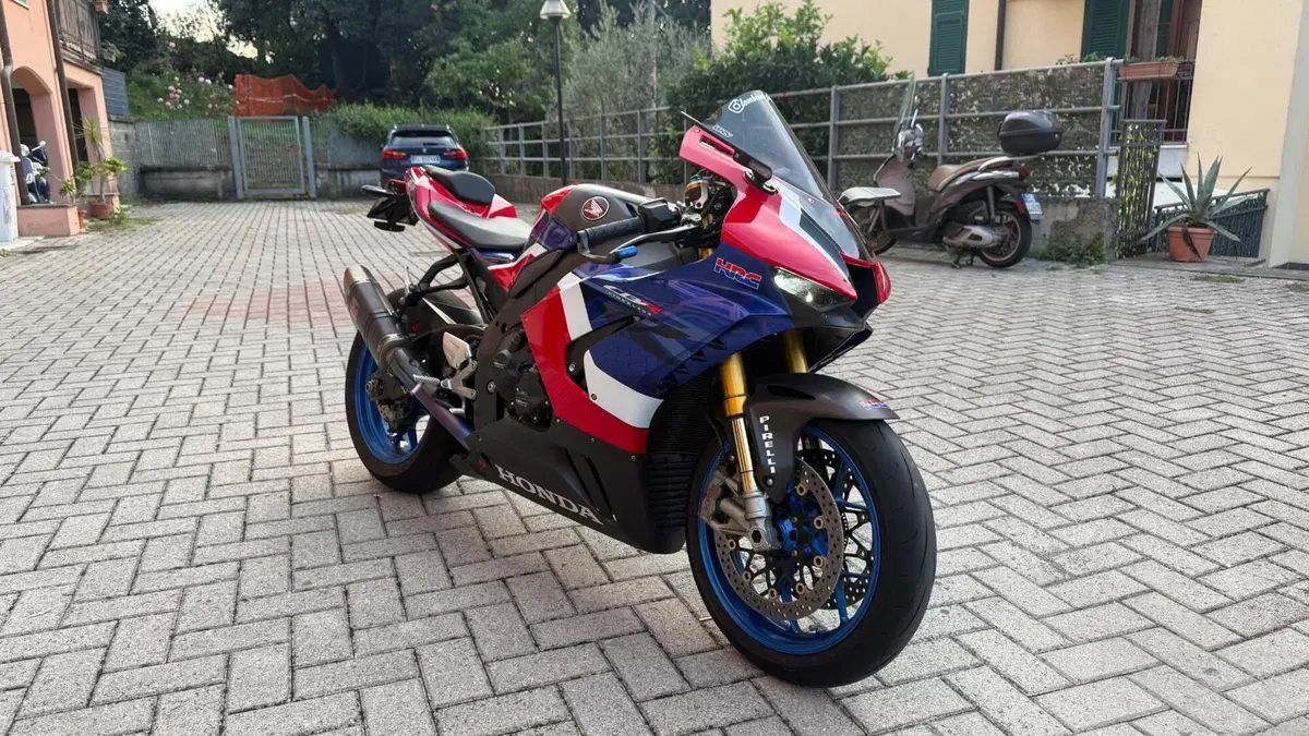 Honda CBR 1000 RR-R Fireblade SP (2020 - 21) 