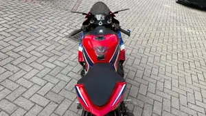 Honda CBR 1000 RR-R Fireblade SP (2020 - 21)  (5)