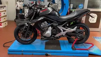 Kawasaki ER-6N (2006 - 09)