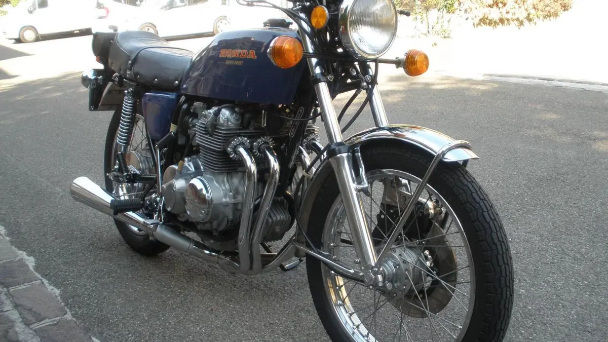 Honda   (2)