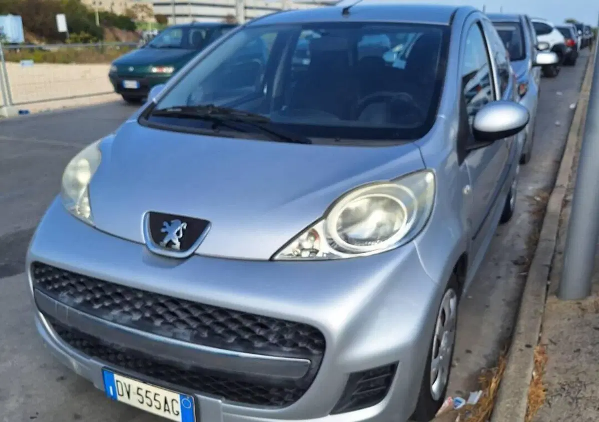 Peugeot 107 68CV 5p. Plaisir