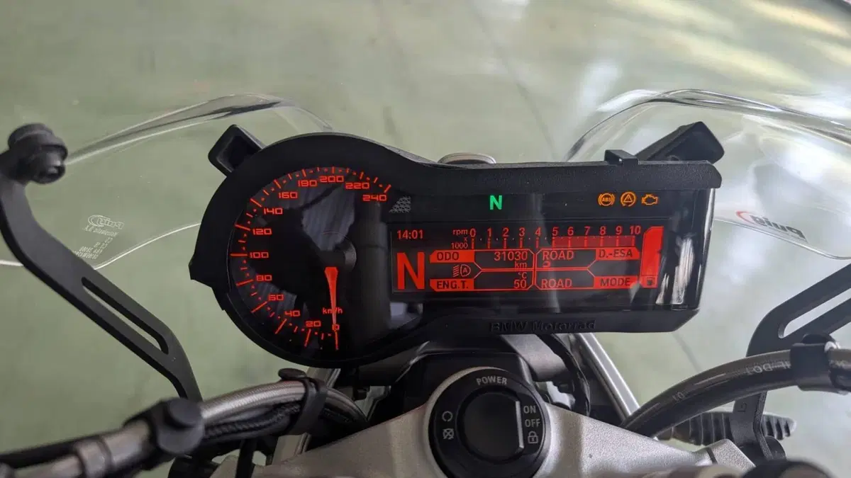 Bmw R 1200 R Black Edition (2017 - 18)  (2)
