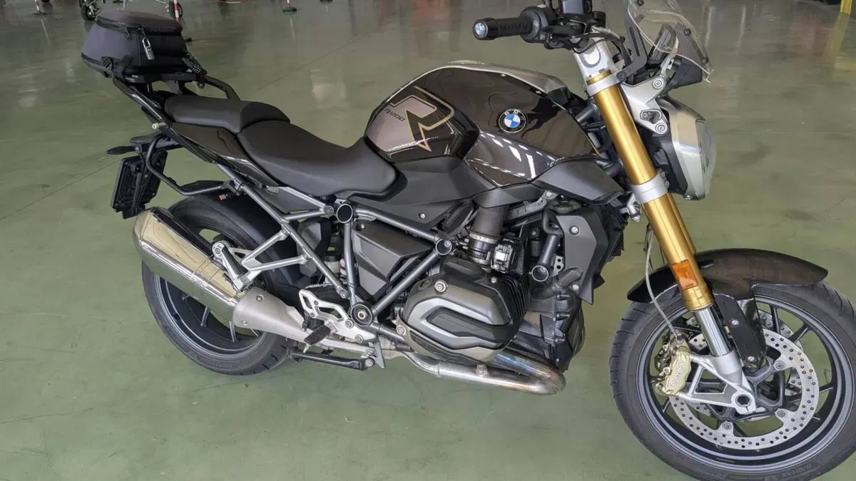 Bmw R 1200 R Black Edition (2017 - 18) 