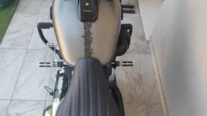 Harley-Davidson 107 Street Bob (2018 - 20) - FXBB  (2)