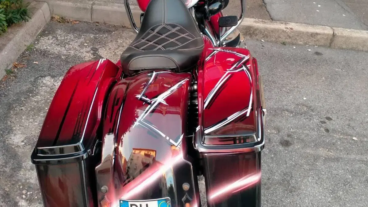 Harley-Davidson 1584 Road King Classic (2007 - 10) - FLHRC  (6)