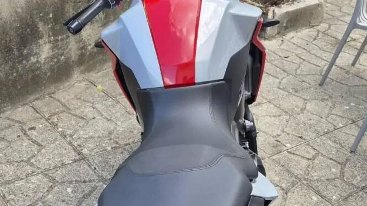 Bmw F 900 R (2017 - 20)  (6)