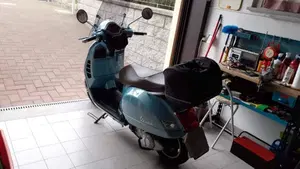 Vespa GTS 300 ABS Settantesimo (2016)  (3)