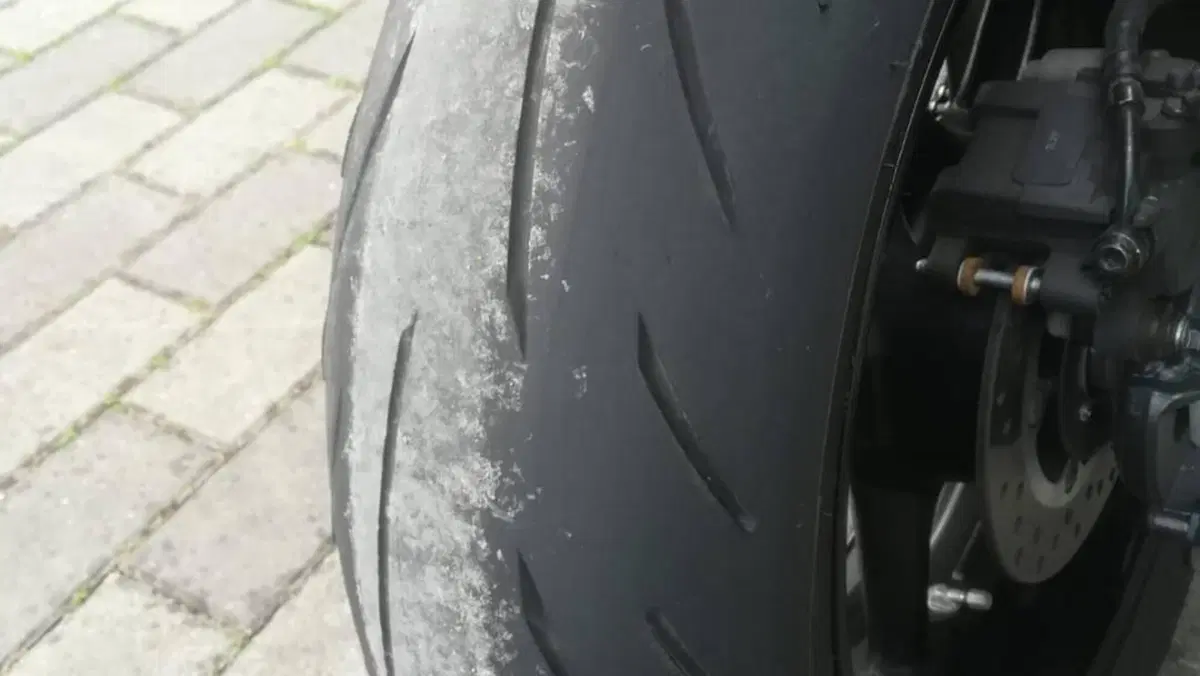 Yamaha MT-10 (2022 - 26)  (11)