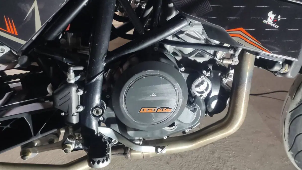 KTM 690 Supermoto (2007 - 12)  (4)