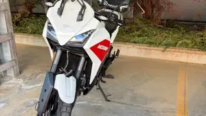 Moto Morini X-Cape 650 (2021 - 26)  (4)