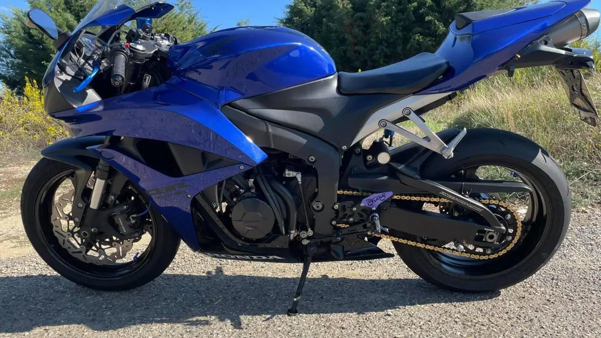Honda CBR 600 RR (2009 - 12)  (2)
