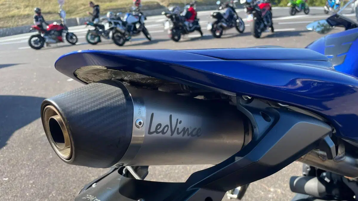Honda CBR 600 RR (2009 - 12)  (4)