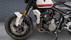 Triumph Trident 660 (2021 - 24)  (4)