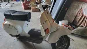 Piaggio   (8)