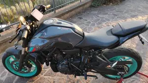 Yamaha MT-07 Pure (2023 - 25)  (2)
