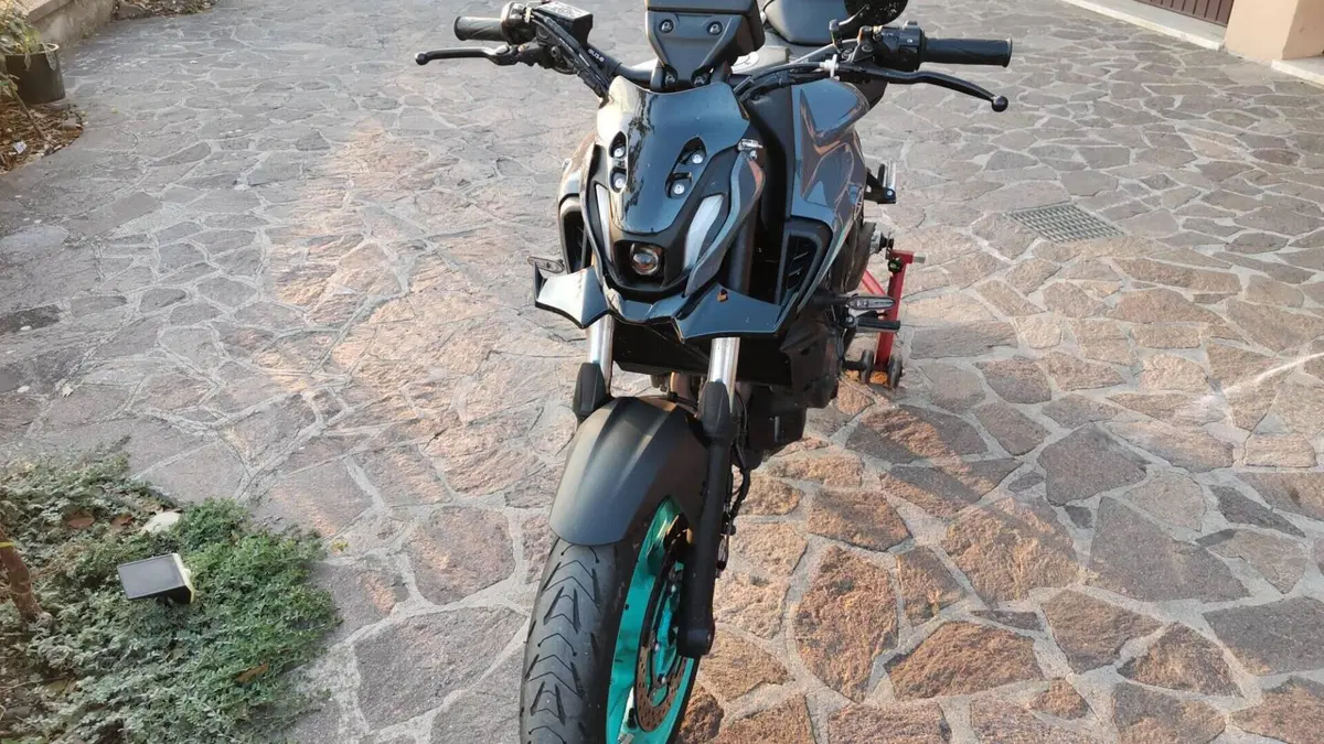Yamaha MT-07 Pure (2023 - 25)  (4)