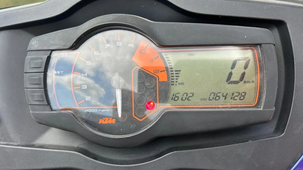 KTM 990 Adventure R (2012 - 14)  (5)