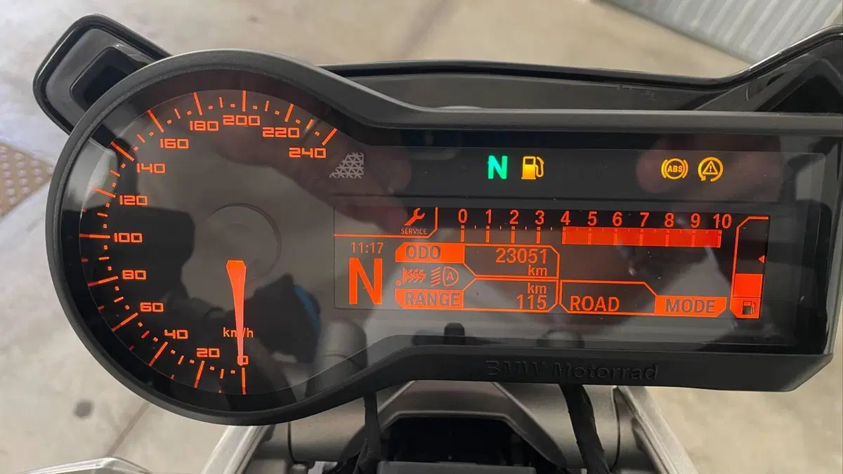 Bmw R 1200 R (2017 - 18)  (6)