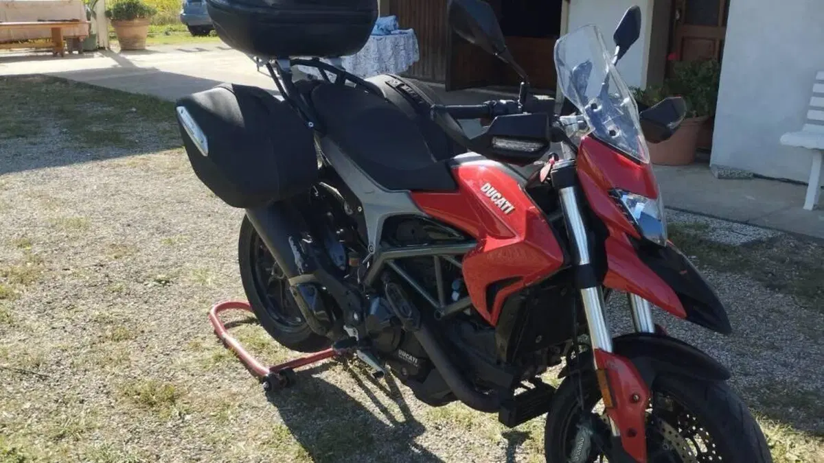 Ducati Hyperstrada 939 (2016 - 18)  (3)