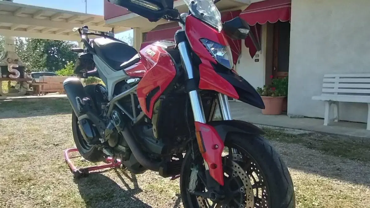 Ducati Hyperstrada 939 (2016 - 18)  (6)