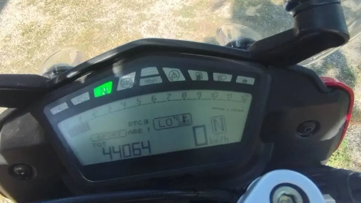 Ducati Hyperstrada 939 (2016 - 18)  (7)