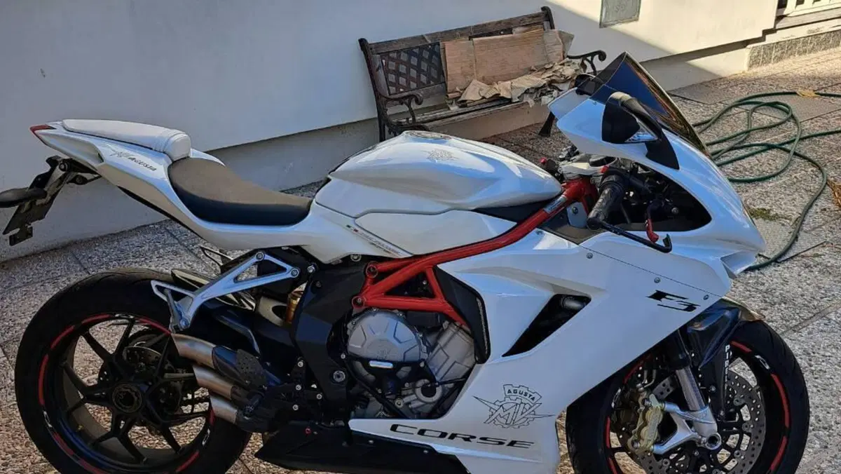 MV Agusta F3 675 (2011 - 15)  (4)