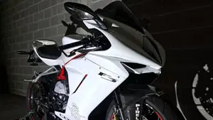 MV Agusta F3 675 (2011 - 15)  (12)