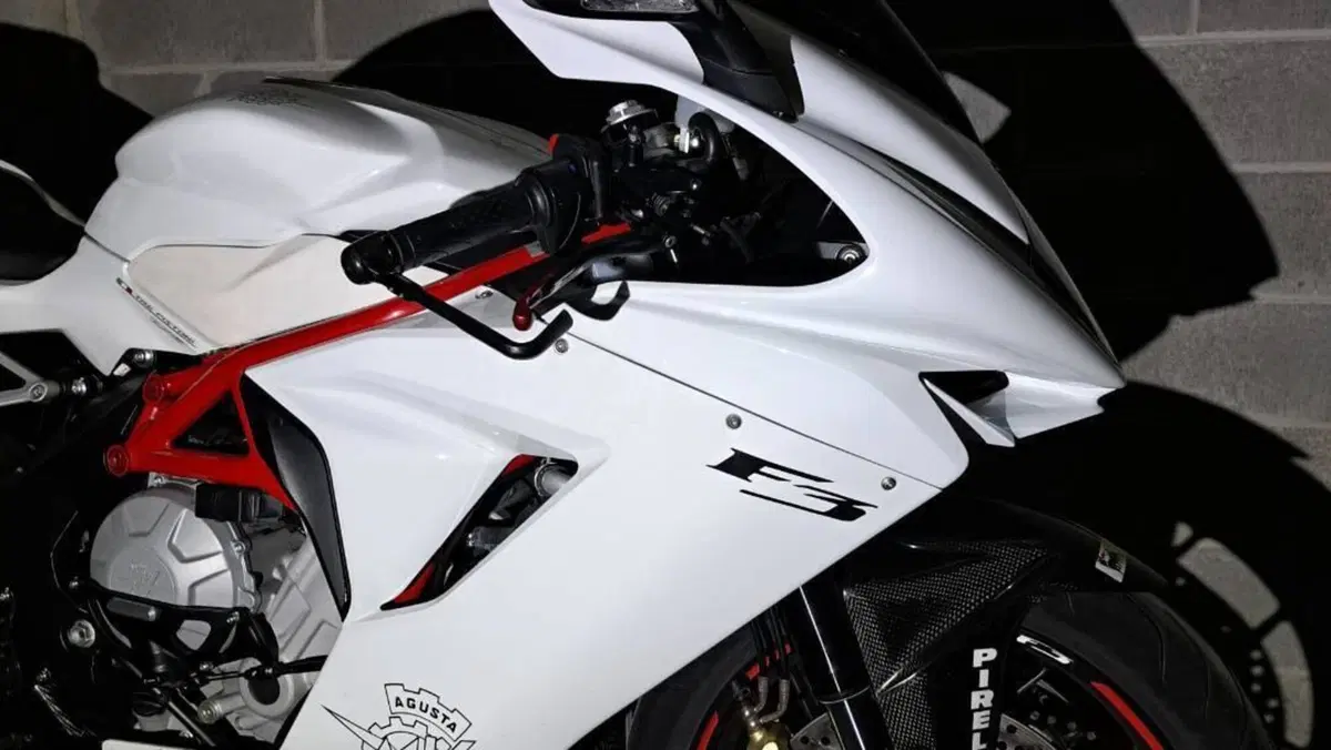 MV Agusta F3 675 (2011 - 15)  (13)