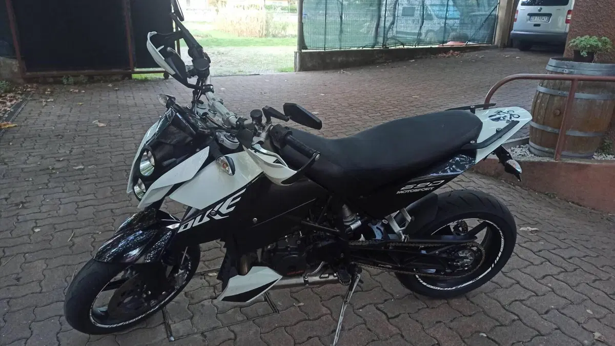 KTM 690 Duke (2007 - 09) 