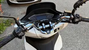 Honda PCX 125 (2021 - 24)  (2)