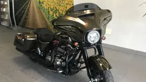 Harley-Davidson 1690 Street Glide Special (2014 - 16) - FLHX 