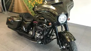 Harley-Davidson 1690 Street Glide Special (2014 - 16) - FLHX  (9)