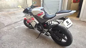 Yamaha YZF R125 (2008 - 13)  (5)