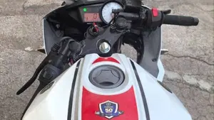 Yamaha YZF R125 (2008 - 13)  (7)