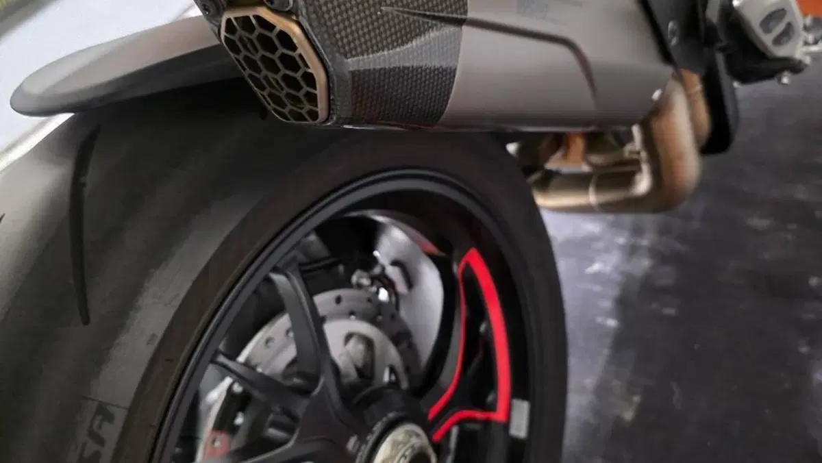 Ducati Multistrada V4 RS (2024 - 25)  (6)