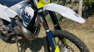 Husqvarna TE 300 (2024)  (6)