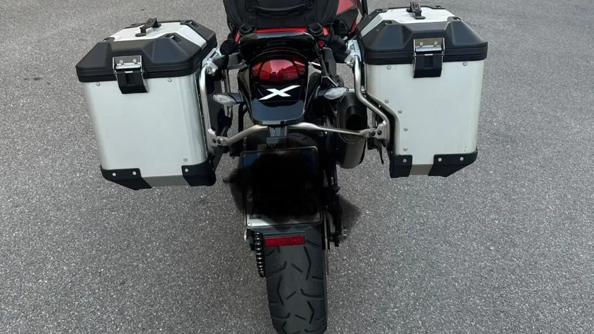 Ducati DesertX Discovery (2025)  (4)